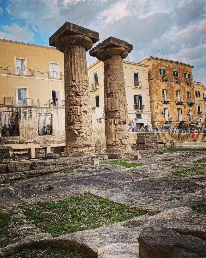 Suite Cavour Luxury Home Taranto Eksteriør billede