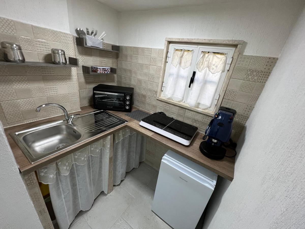 Suite Cavour Luxury Home Taranto Eksteriør billede