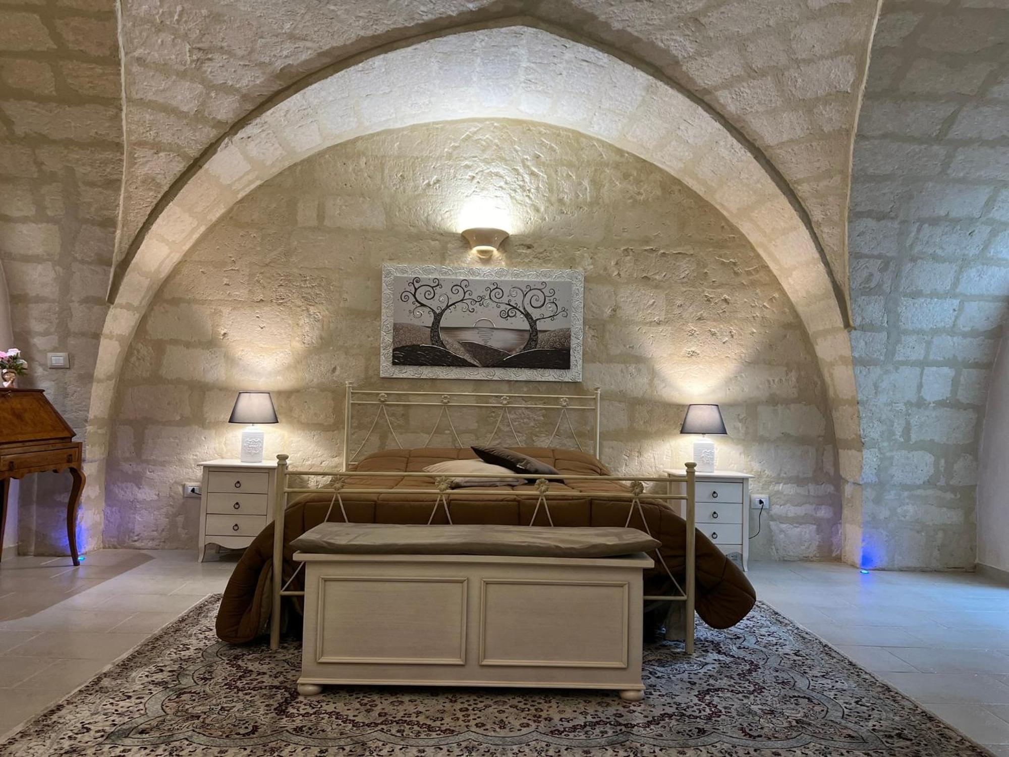 Suite Cavour Luxury Home Taranto Eksteriør billede