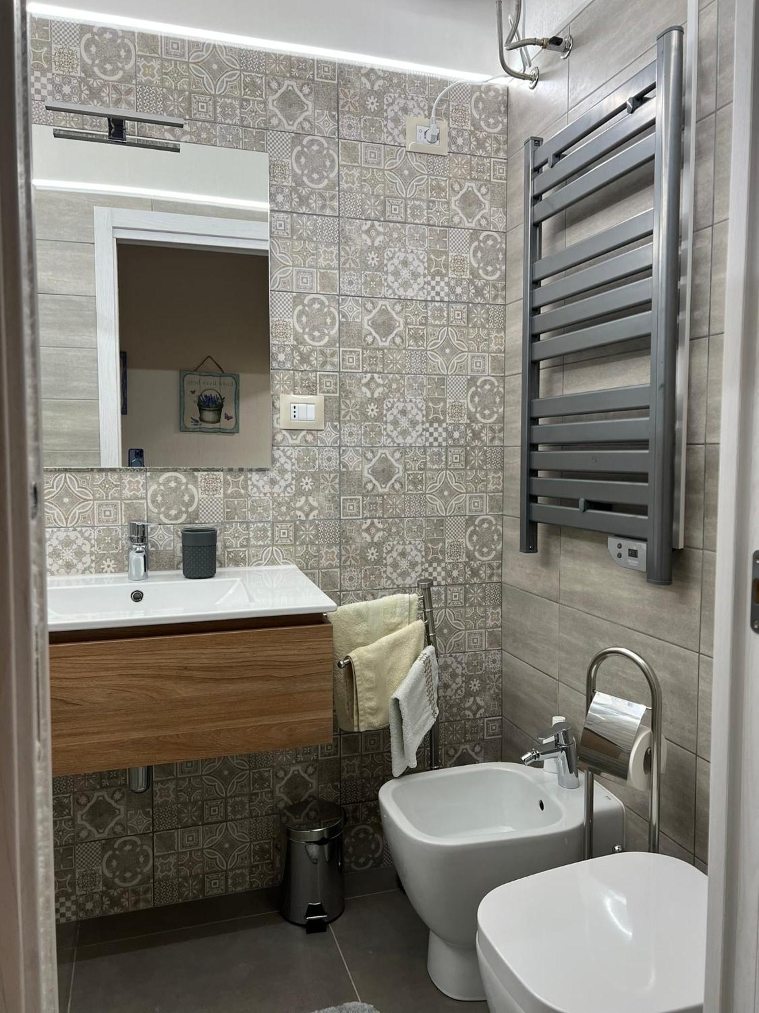Suite Cavour Luxury Home Taranto Eksteriør billede