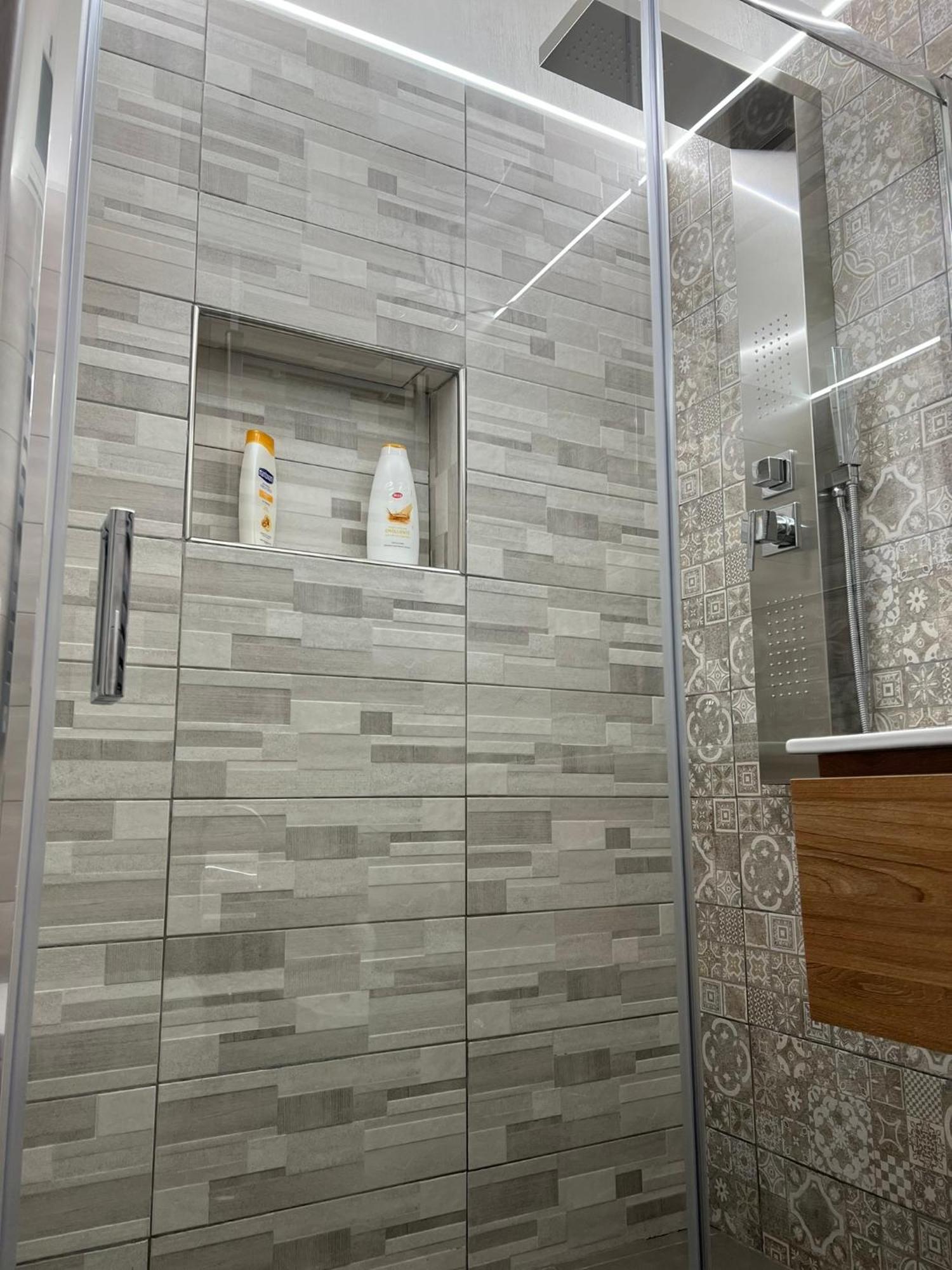 Suite Cavour Luxury Home Taranto Eksteriør billede