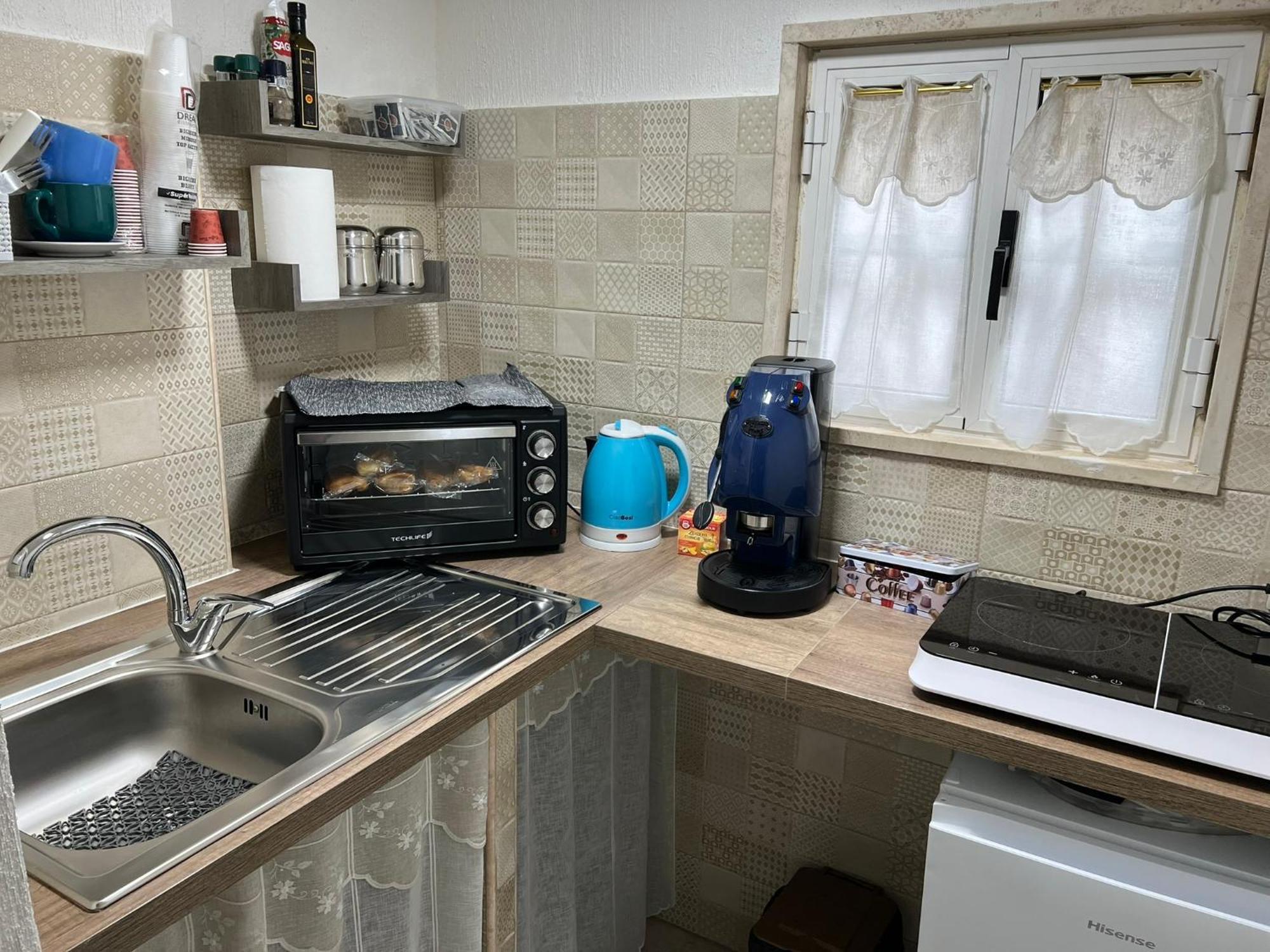 Suite Cavour Luxury Home Taranto Eksteriør billede