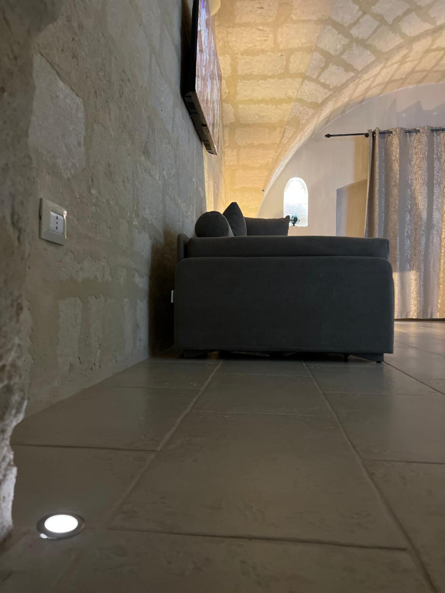 Suite Cavour Luxury Home Taranto Eksteriør billede
