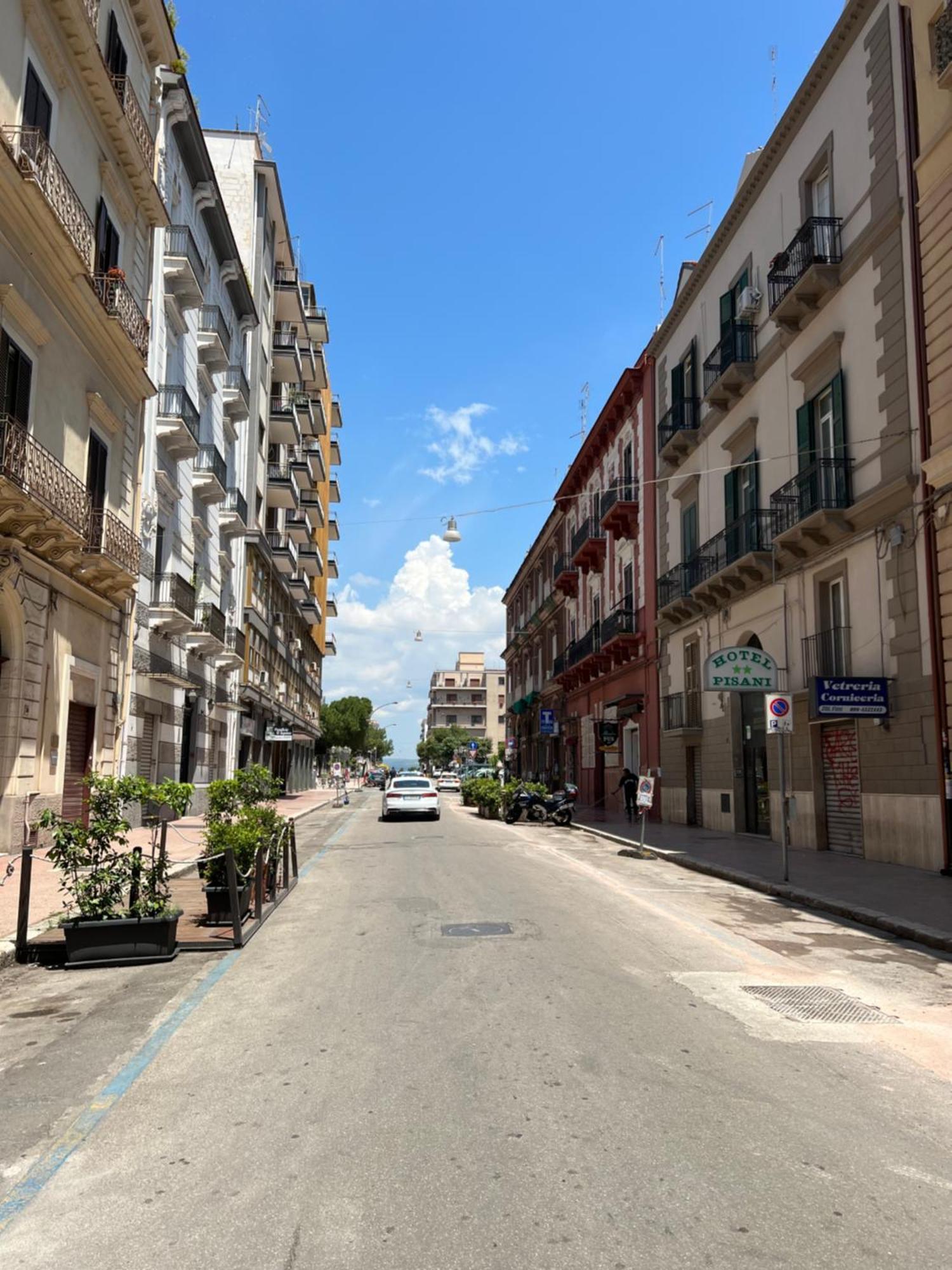 Suite Cavour Luxury Home Taranto Eksteriør billede